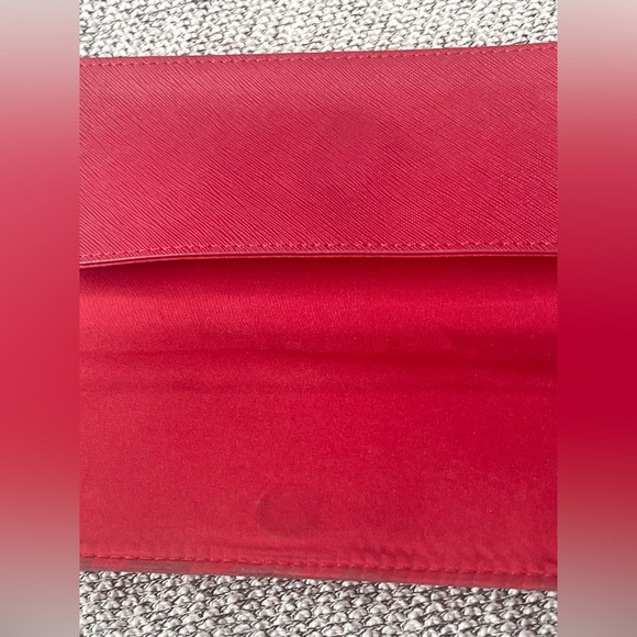 Michael Kors Red Wallet with Gold Hardware - Picture 14 of 16